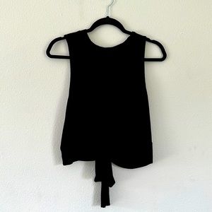 Strut This Black Open Tie Back Crop Top size Medium